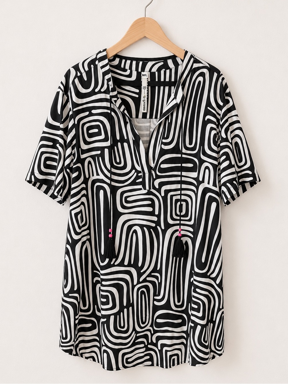 Uncle Frank Black and White Abstract Print Boho Tunic Linen Blend Shift Dress - Picture 3 of 6